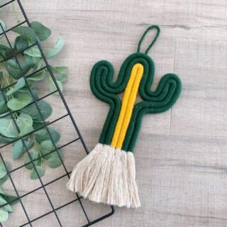 Cactus macrame