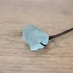 Collier micro macrame bleu crystal