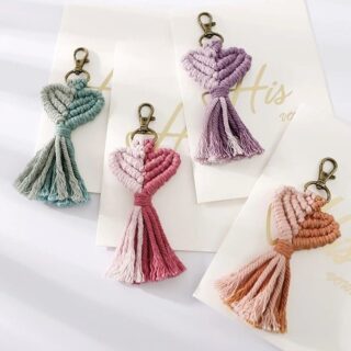 Porte cle macrame coeur